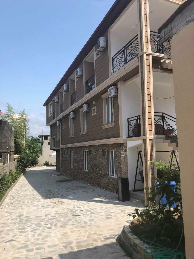 Guest House Kobuleti On Aghmashenebeli Exterior photo